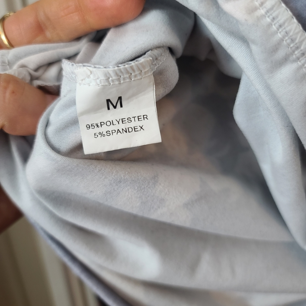 Women's Fashion Floral Hoodie Sweatshirt, Medium - Picture 6 of 7